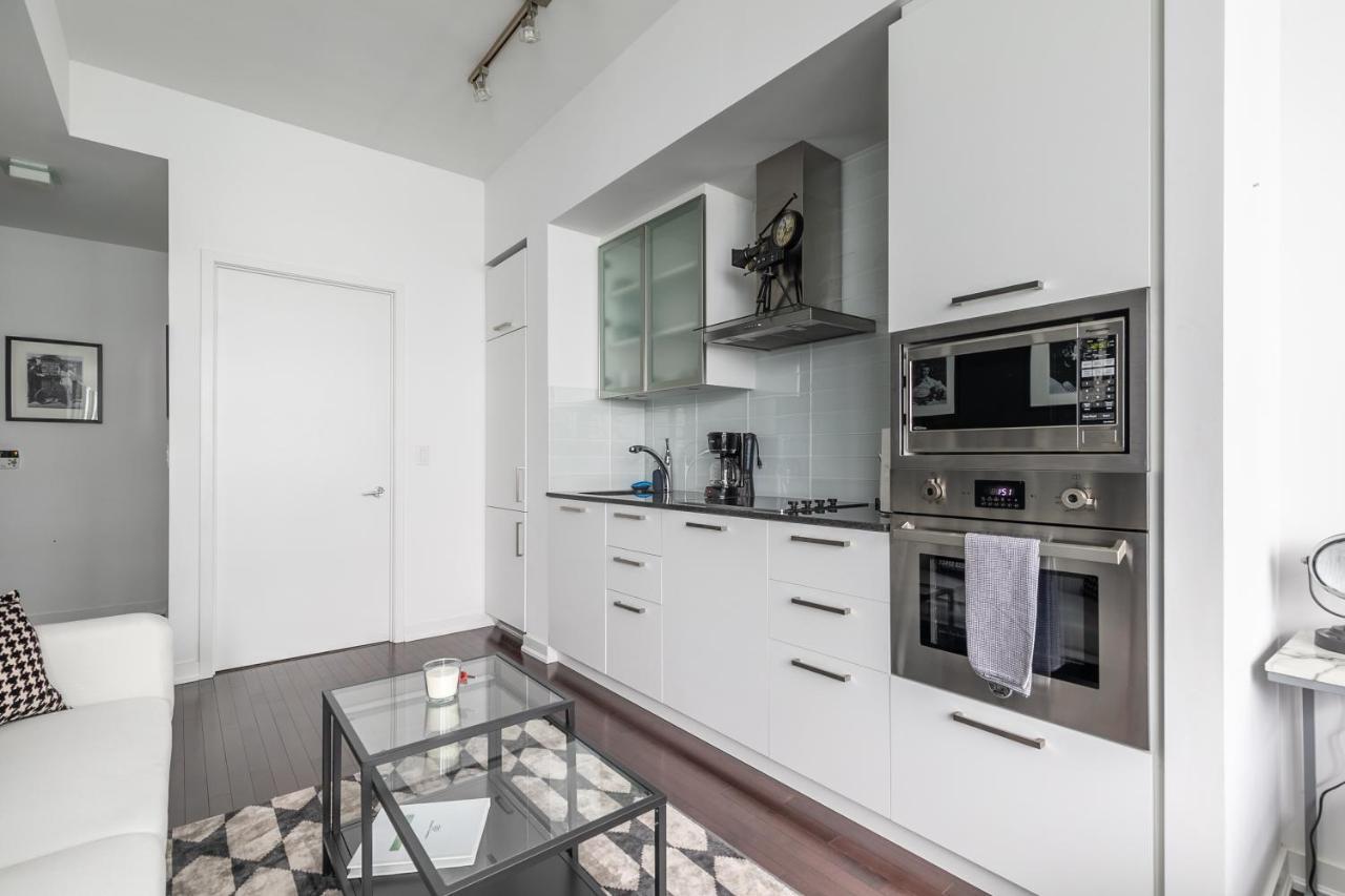 Marvelous Apartments In The Heart Of Toronto Exterior foto